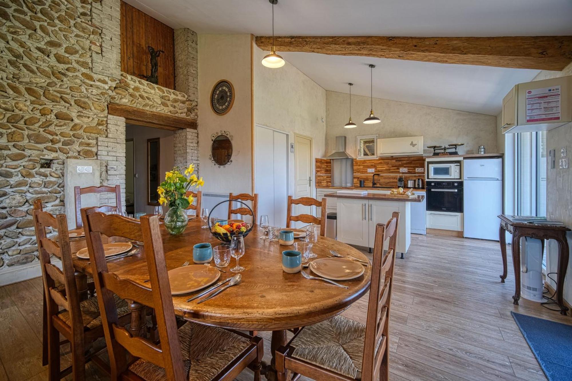 Maison Michonieres - Gite 3 Etoiles - 8 Personnes Miribel  Экстерьер фото