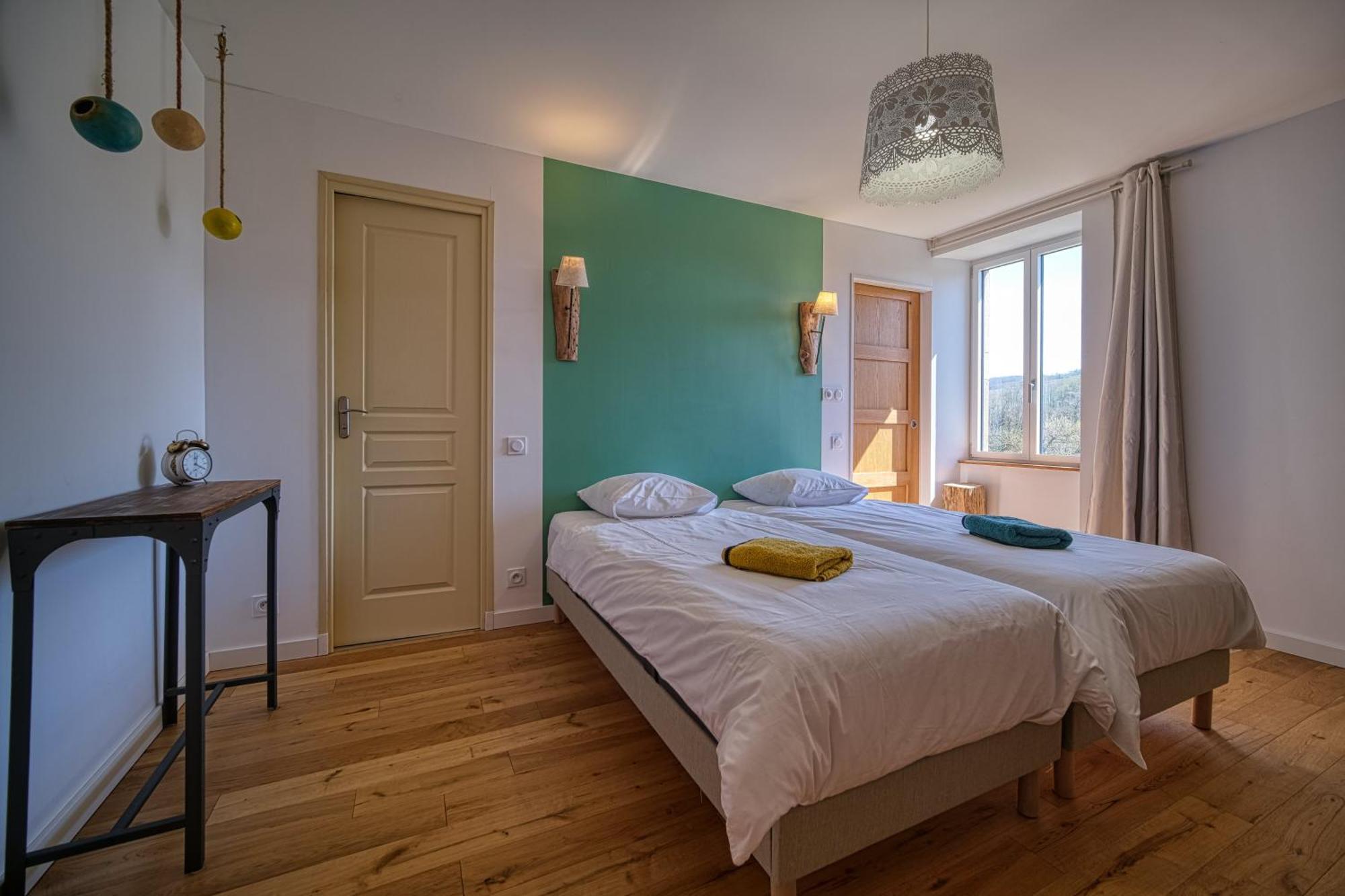 Maison Michonieres - Gite 3 Etoiles - 8 Personnes Miribel  Экстерьер фото